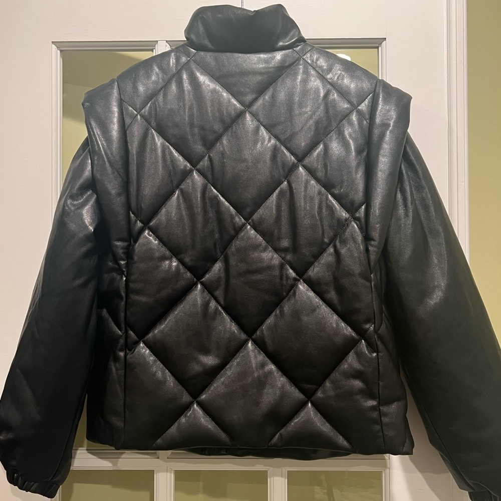 NWT Callista Puffer Jacket with Removable Sleeves - Picture 4 of 7